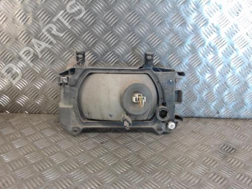 Used Right headlight Right headlight VW TRANSPORTER T4 Van (70A, 70H, 7DA, 7DH) 1.9 TD (68 hp) 23060692 23060692