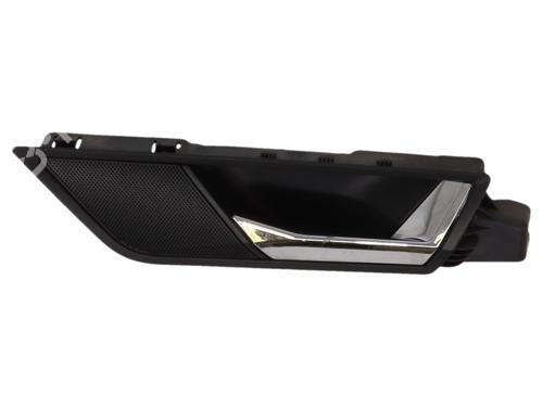 Used Rear right interior door handle Rear right interior door handle 37023228 37023228