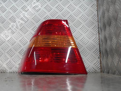 Used Left taillight BMW 3 (E46) 316 i (115 hp) 23058912