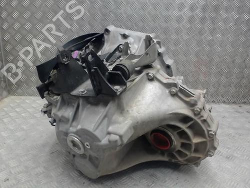 Used Gearbox Gearbox TOYOTA AURIS (_E15_) 2.0 D-4D (ADE150_, ADE150R) (126 hp) 23060252 23060252