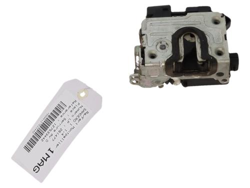 front-right-lock-dacia-sandero-2008-36441673 main image