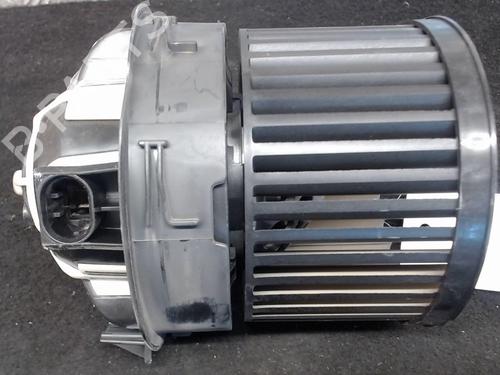 Heater blower motor PEUGEOT 308 SW I (4E_, 4H_) 1.6 HDi | BP23833118M62 