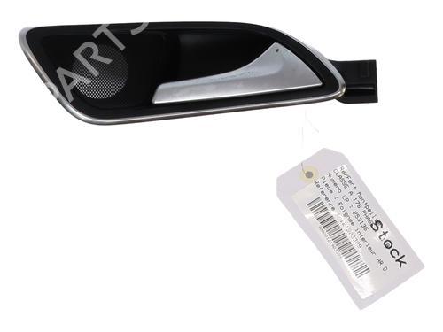 Used Rear right interior door handle MERCEDES-BENZ A-CLASS (W176) A 180 CDI (176.000) (109 hp) 32518822