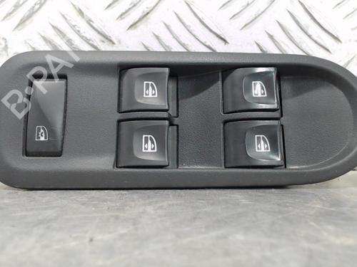 Used Left front window switch Left front window switch DACIA DUSTER (HS_) 1.5 dCi 4x4 (109 hp) 23056798 23056798