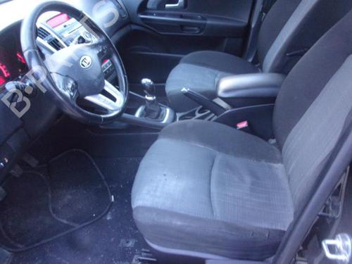 Gearbox KIA CEE'D Hatchback (ED) 1.6 CRDi 115 | BP23055576M3 - Image 9