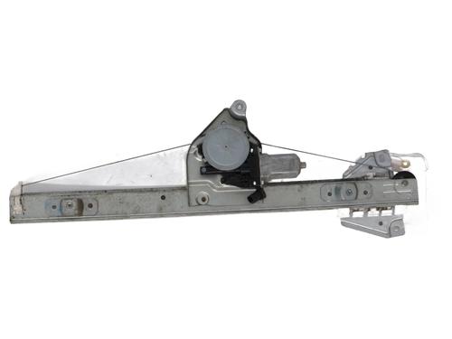 Used Front right window mechanism Front right window mechanism SUZUKI GRAND VITARA II (JT, TE, TD) 1.9 DDiS All-wheel Drive (JT419, TD44, JB419WD, JB419XD,... (129 hp) 33417415 33417415