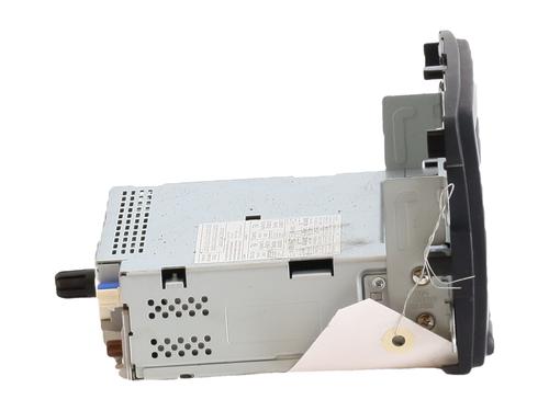 Used Radio Radio DACIA DUSTER (HM_) 1.5 dCi 115 (HMAD) (116 hp) 30861534 30861534