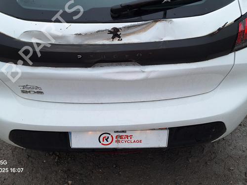 Klapa wlewu paliwa PEUGEOT 208 II (UB_, UP_, UW_, UJ_) 1.2 PureTech 75 | BP28457203C131