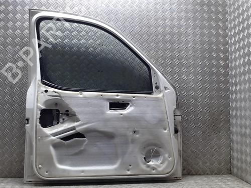 Used Left front door Left front door 23058963 23058963