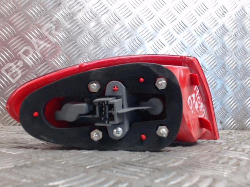 Used Right taillight Right taillight ALFA ROMEO 147 (937_) 1.9 JTDM 8V (937.AXD1A, 937.AXU1A, 937.BXU1A) (120 hp) 23058380 23058380