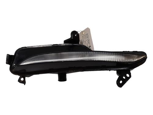 Used Right front fog light RENAULT MEGANE IV Grandtour (K9A/M/N_) 1.6 dCi 130 (130 hp) 31582595