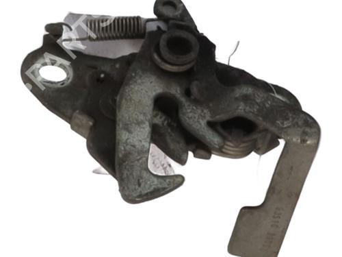 Fechadura do capot Fechadura do capot TOYOTA AYGO (_B1_) 1.0 (KGB10_, KGB10R) (68 hp) 32681650 32681650