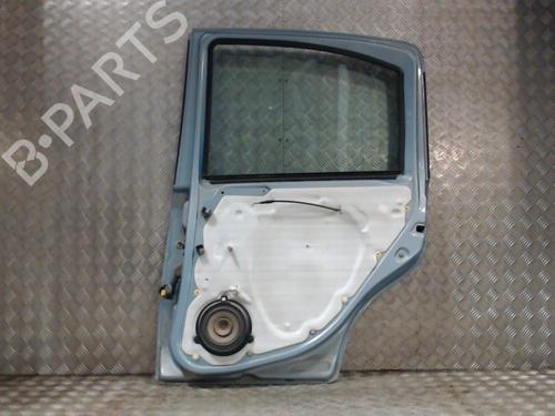 Used Right rear door Right rear door 23055957 23055957