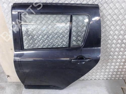 Dør venstre bagtil SUZUKI SWIFT III (MZ, EZ) 1.3 DDiS (RS413D) (75 hp) 23835098