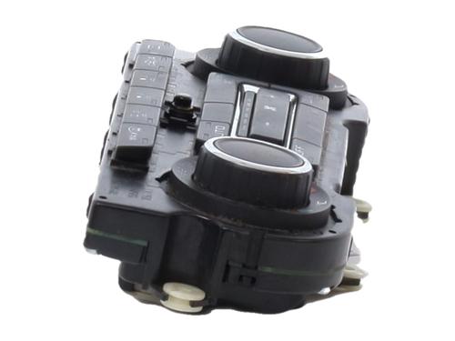 climate-control-skoda-superb-ii-3t4-2008-2009-2010-2011-2012-2013-2014-2015-26661453 main image