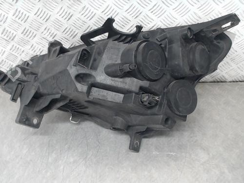 Used Right headlight Right headlight PEUGEOT PARTNER Box Body/MPV 1.6 HDi (90 hp) 33417453 33417453