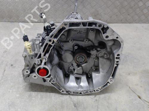 Used Gearbox DACIA SANDERO 1.5 dCi (88 hp) 23060944
