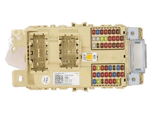 Used Fuse box Fuse box HYUNDAI i10 III (AC3, AI3) 1.0 MPi (67 hp) 26461977 26461977