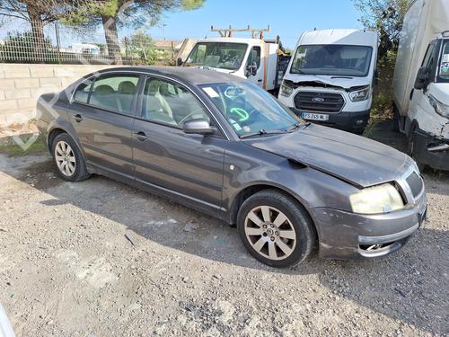 Right taillight SKODA SUPERB I (3U4) 1.9 TDI | BP23835651C35 