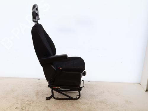 Left front seat IVECO DAILY VI Van 35S15, 35C15, 40C15, 50C15, 60C15, 65C15, 70C15 | BP37741152C15 - Image 3