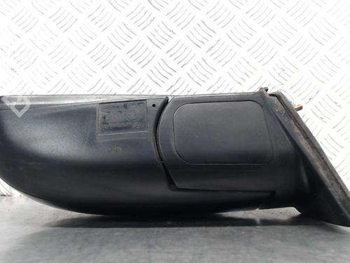 Used Left mirror HYUNDAI TUCSON (JM) 2.0 CRDi All-wheel Drive (140 hp) 23054829