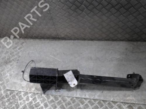 Used Crossmember RENAULT MEGANE IV Hatchback (B9A/M/N_) 1.5 dCi 110 (B9A3) (110 hp) 23060486