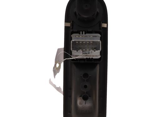 switch-renault-twingo-ii-cn0_-2007-36651101 main image