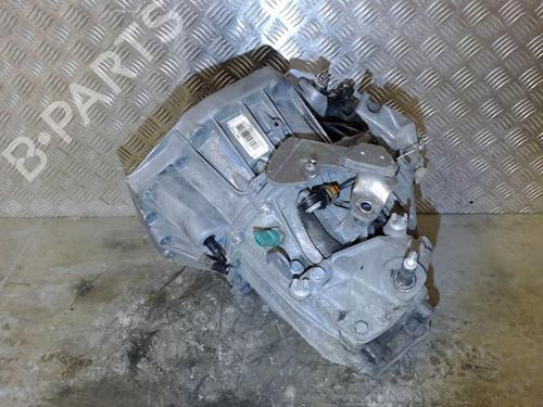 Used Gearbox Gearbox RENAULT CLIO III (BR0/1, CR0/1) 1.5 dCi (BR0H, CR0H, CR1S, BR1S) (106 hp) 23055068 23055068