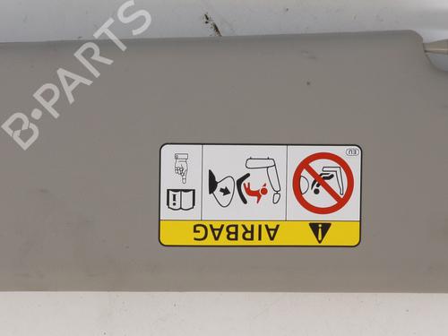 Used Right sun visor Right sun visor 37716281 37716281
