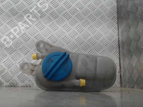 Expansion tank AUDI Q5 (8RB) 2.0 TDI quattro | BP23834394C120 
