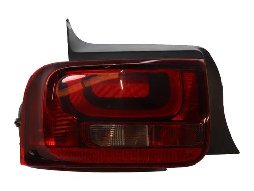 left-taillight-citroen-c4-cactus-2014-32422324 main image