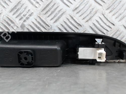 Used Left rear window switch Left rear window switch OPEL MOKKA 1.2 (76) (131 hp) 23054127 23054127