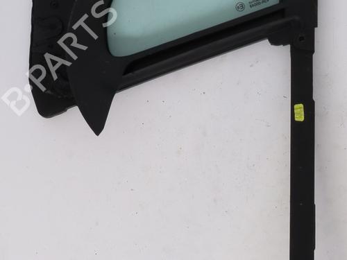 front-right-quarter-glass-citroen-c3-iii-sx-2016-36138608 main image