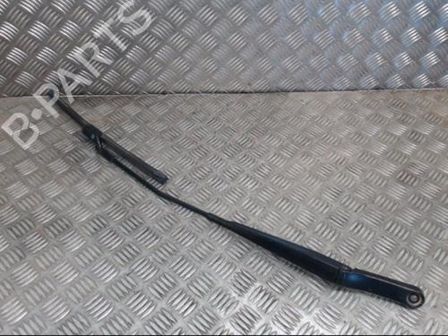 Used Front windshield wiper arm VW POLO V (6R1, 6C1) 1.6 TDI (90 hp) 23061398
