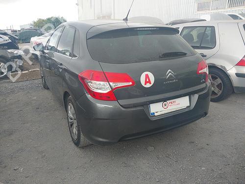 Seats set CITROËN C4 II (NC_) 1.6 HDi 110 | BP23059220C78 