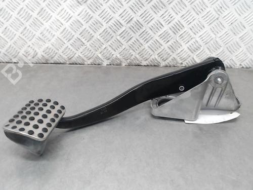 Used Break pedal Break pedal MERCEDES-BENZ M-CLASS (W164) ML 320 CDI 4-matic (164.122) (224 hp) 23834305 23834305