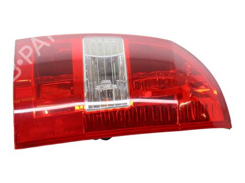 Right taillight HYUNDAI TUCSON (JM) 2.0 CRDi All-wheel Drive | BP23835438C35 