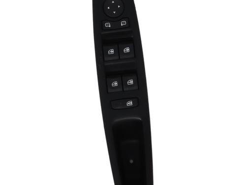 Used Left front window switch RENAULT MEGANE III Hatchback (BZ0/1_, B3_) 1.5 dCi (BZ09, BZ0D, BZ1W, BZ29, BZ14) (110 hp) 30861517