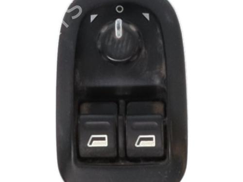 Used Left front window switch Left front window switch PEUGEOT 206 Hatchback (2A/C) 1.4 16V (88 hp) 26507448 26507448
