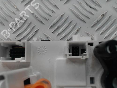 Climate control PEUGEOT 208 I (CA_, CC_) 1.2 VTI 82 | BP23054411I5 