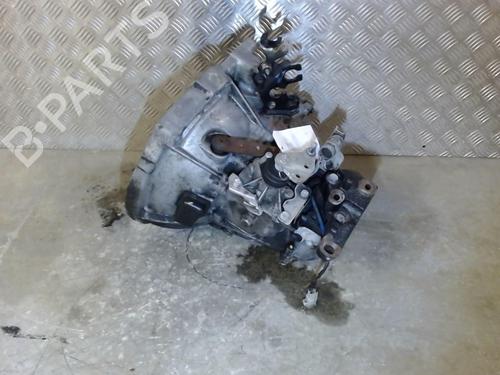 Used Gearbox PEUGEOT 107 (PM_, PN_) 1.4 HDi (54 hp) 23057401