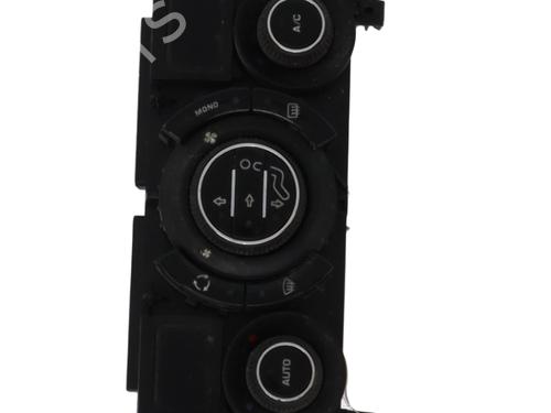 Used Climate control CITROËN C3 Picasso (SH_) 1.6 HDi (90 hp) 31630072