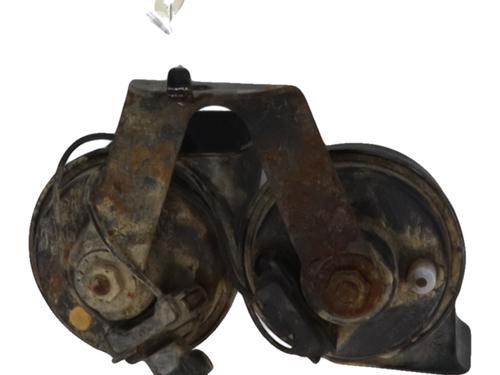 horn-jeep-cherokee-kj-2001-2002-2003-2004-2005-2006-2007-2008-31939819 main image