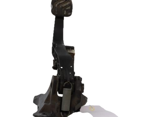 Used Clutch pedal Clutch pedal RENAULT CLIO V (B7_) 1.0 TCe 100 (B7MT) (101 hp) 39713662 39713662