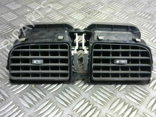 Used Air vent VW POLO V (6R1, 6C1) 1.4 TDI (90 hp) 23832842