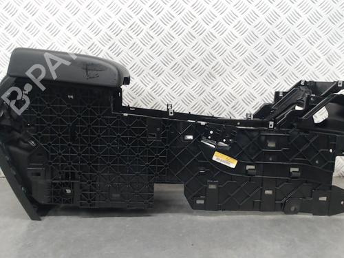 Used Armrest / Center console Armrest / Center console LAND ROVER RANGE ROVER EVOQUE (L538) 2.0 D 4x4 (241 hp) 23834974 23834974