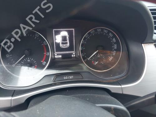 Left front window switch SKODA FABIA III (NJ3) 1.0 TSI | BP25872536I27 - Image 4