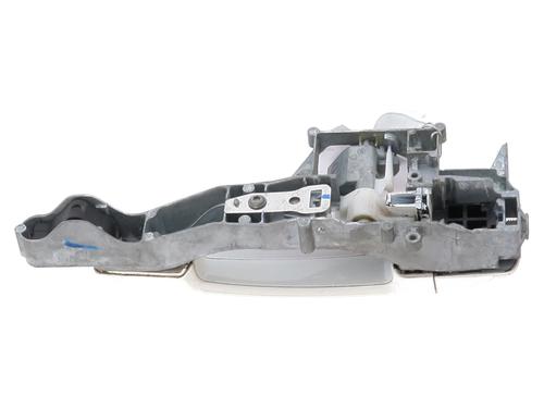 Front right exterior door handle PEUGEOT 208 I (CA_, CC_) 1.5 BlueHDI 100 | BP26523024C129