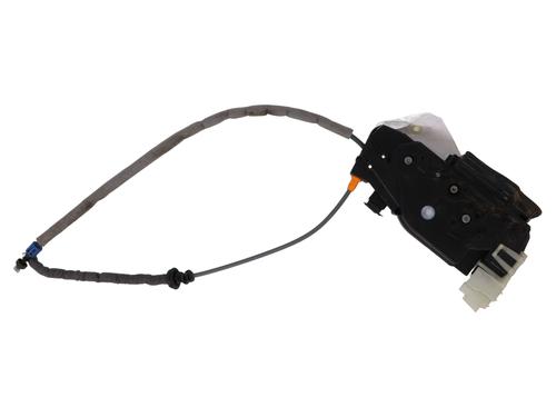 front-right-lock-mercedes-benz-gla-h247-2020-30862157 main image