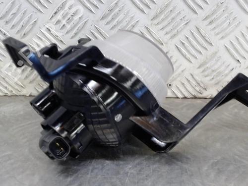 Right front fog light KIA RIO IV (YB, SC, FB) 1.0 T-GDI 100 | BP23833610C31 - Image 2